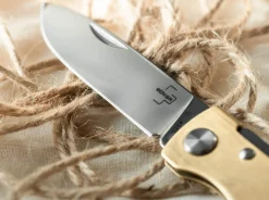 Atlas Brass><noscript><img width=