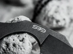 Bad Moon><noscript><img width=