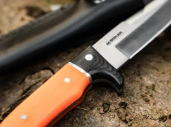 Elk Hunter><noscript><img width=