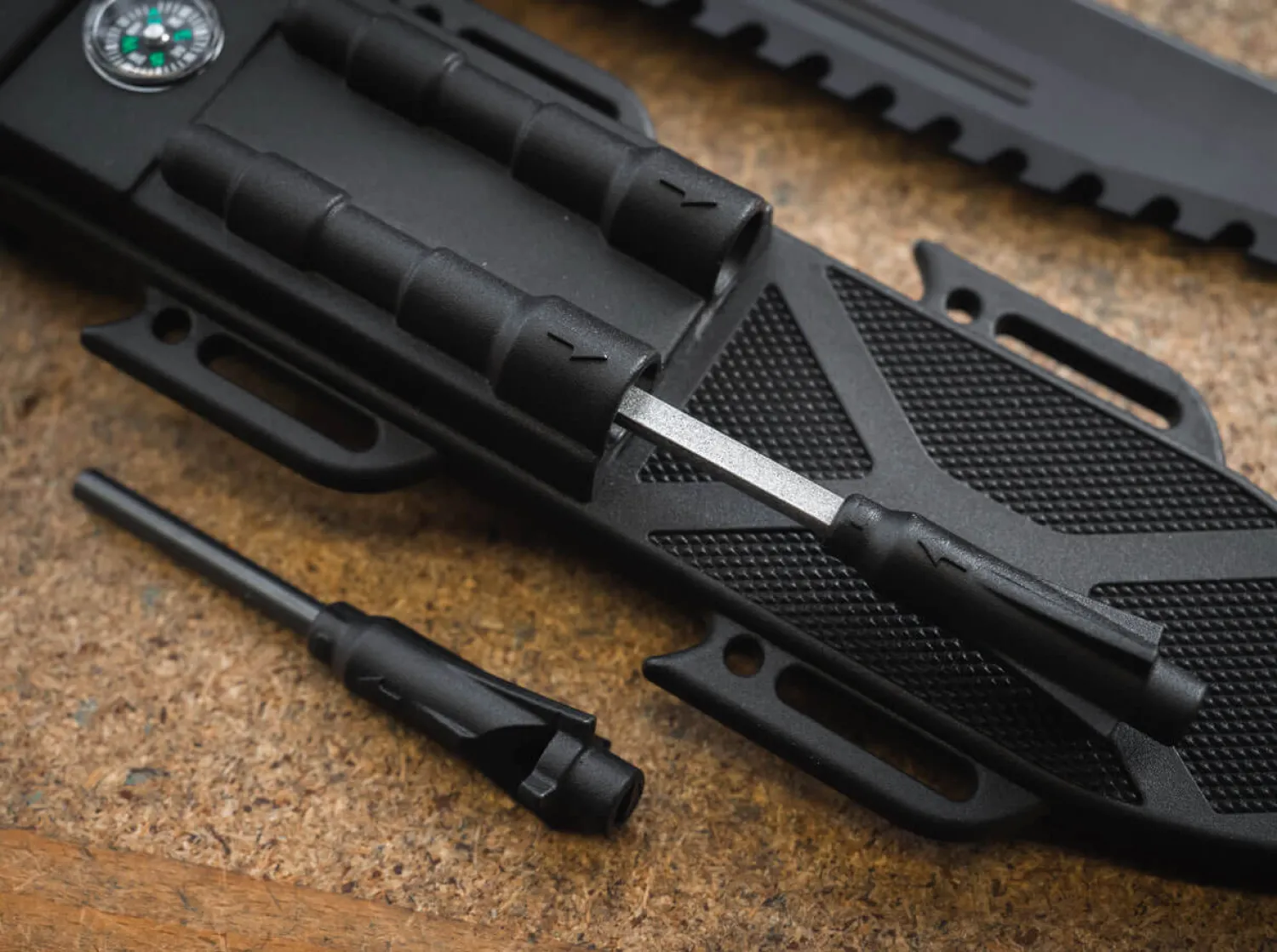 M-Spec Survival Knife>Magnum