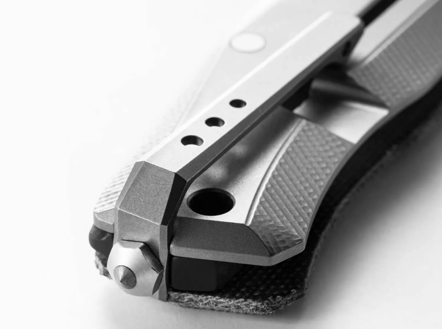 Myto Micarta Black>LionSteel New