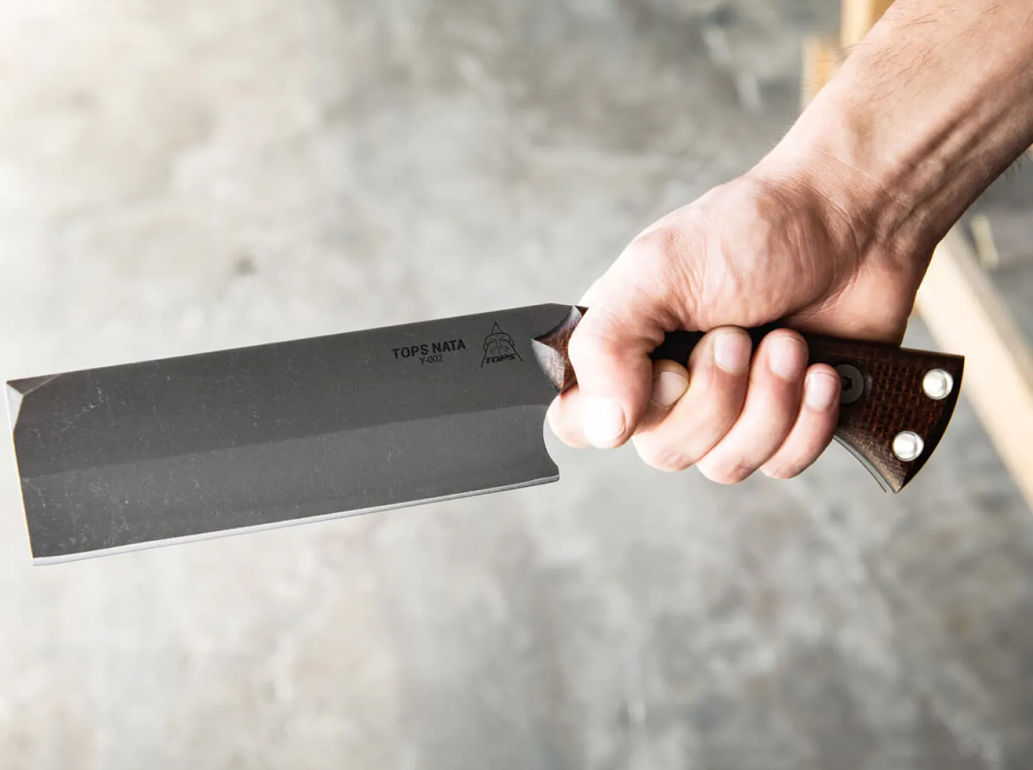 Nata>TOPS Knives Hot