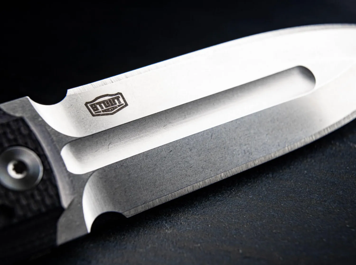 Omerta>Böker Plus New