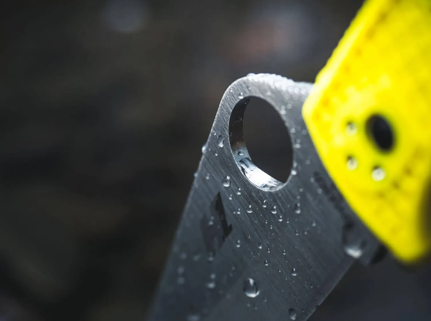 Pacific Salt 2 Yellow>Spyderco Hot