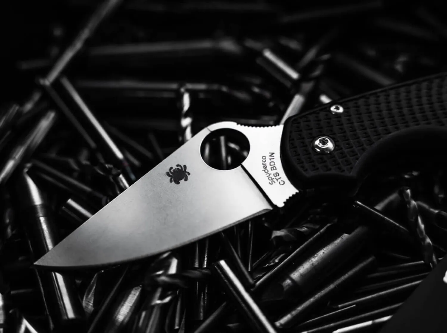 Para 3 Lightweight Plain>Spyderco Clearance