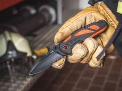 Savior 4><noscript><img width=