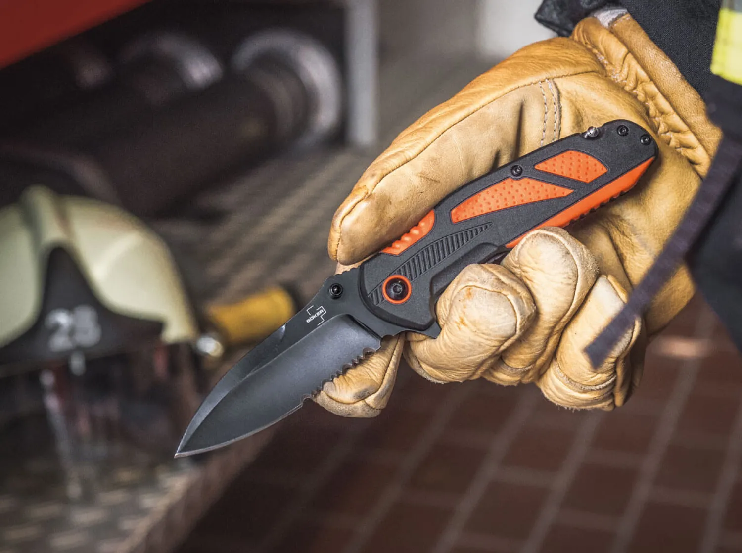 Savior 4>Böker Plus Outlet