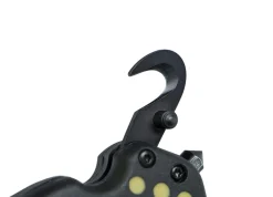 Savior 3><noscript><img width=