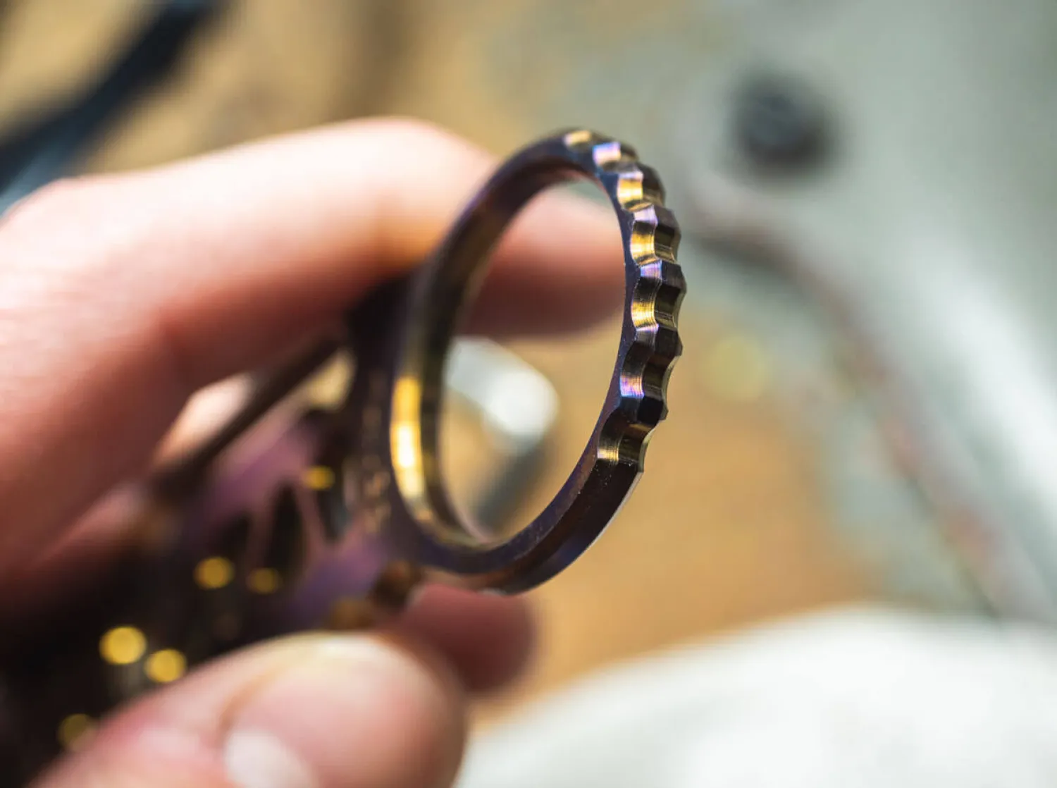 Tango Bar Titanium>Böker Plus Hot