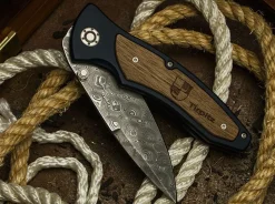 Tirpitz-Damast><noscript><img width=